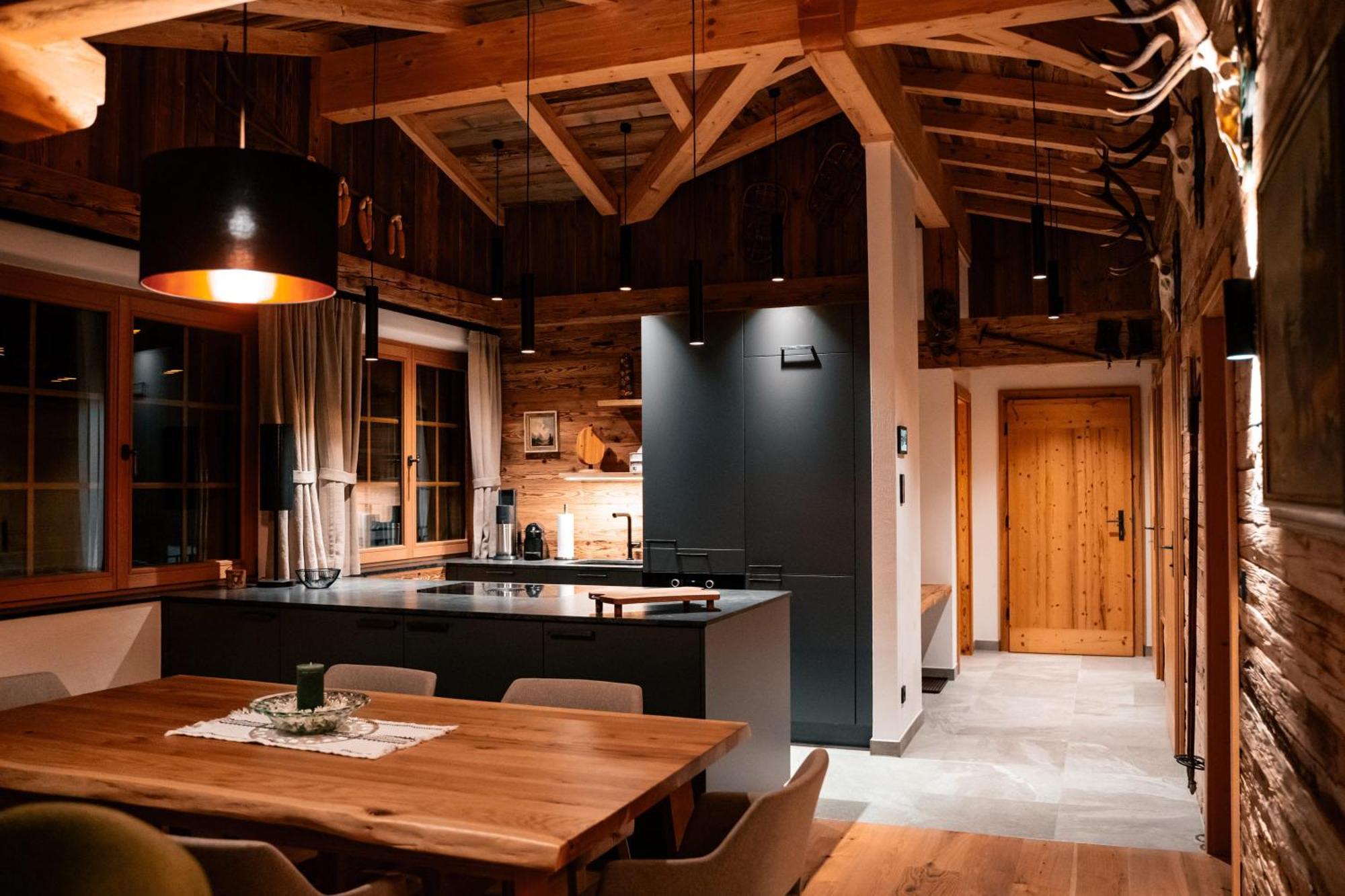 Chalet Wildruh リート・イム・ツィラータール エクステリア 写真