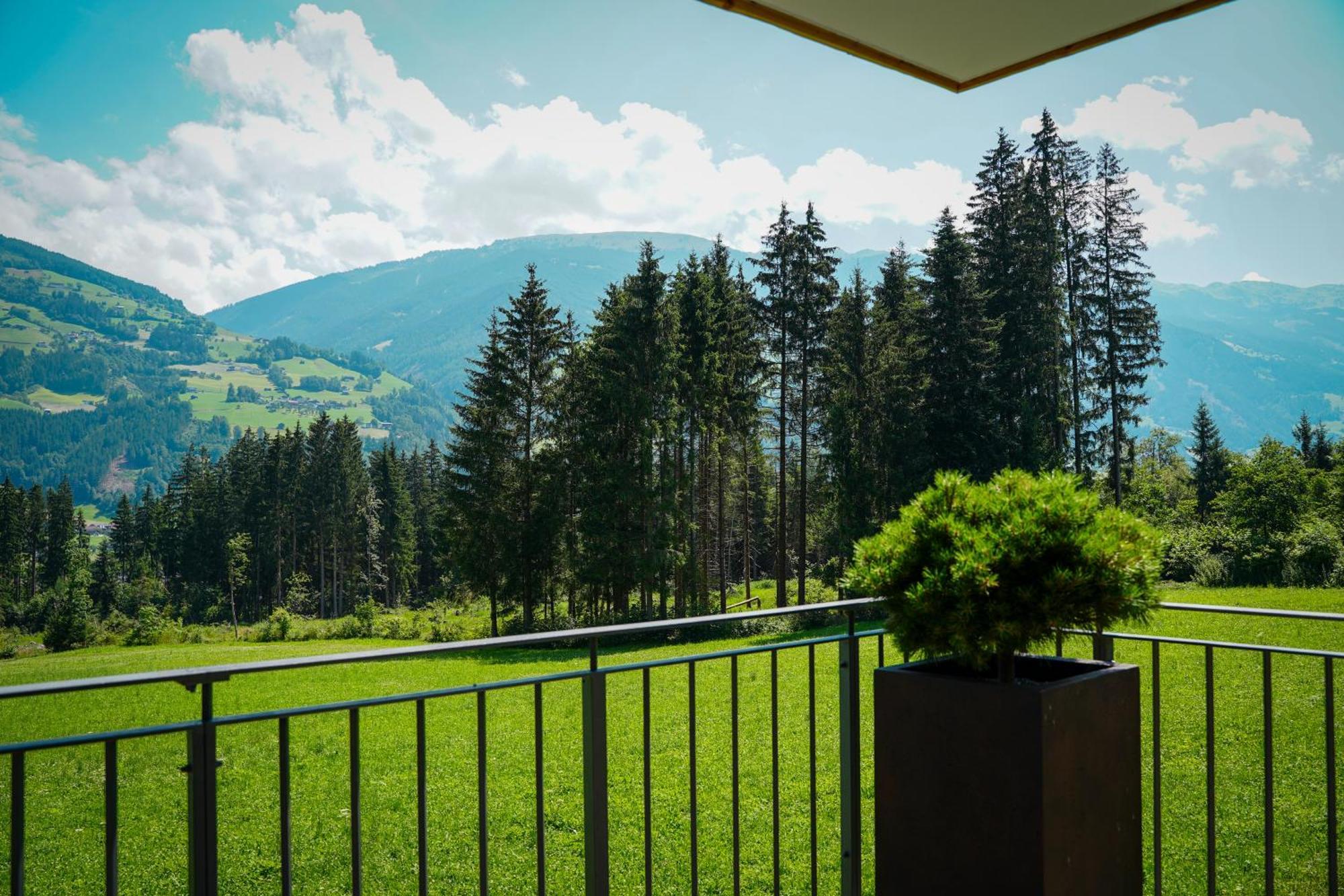 Chalet Wildruh リート・イム・ツィラータール エクステリア 写真